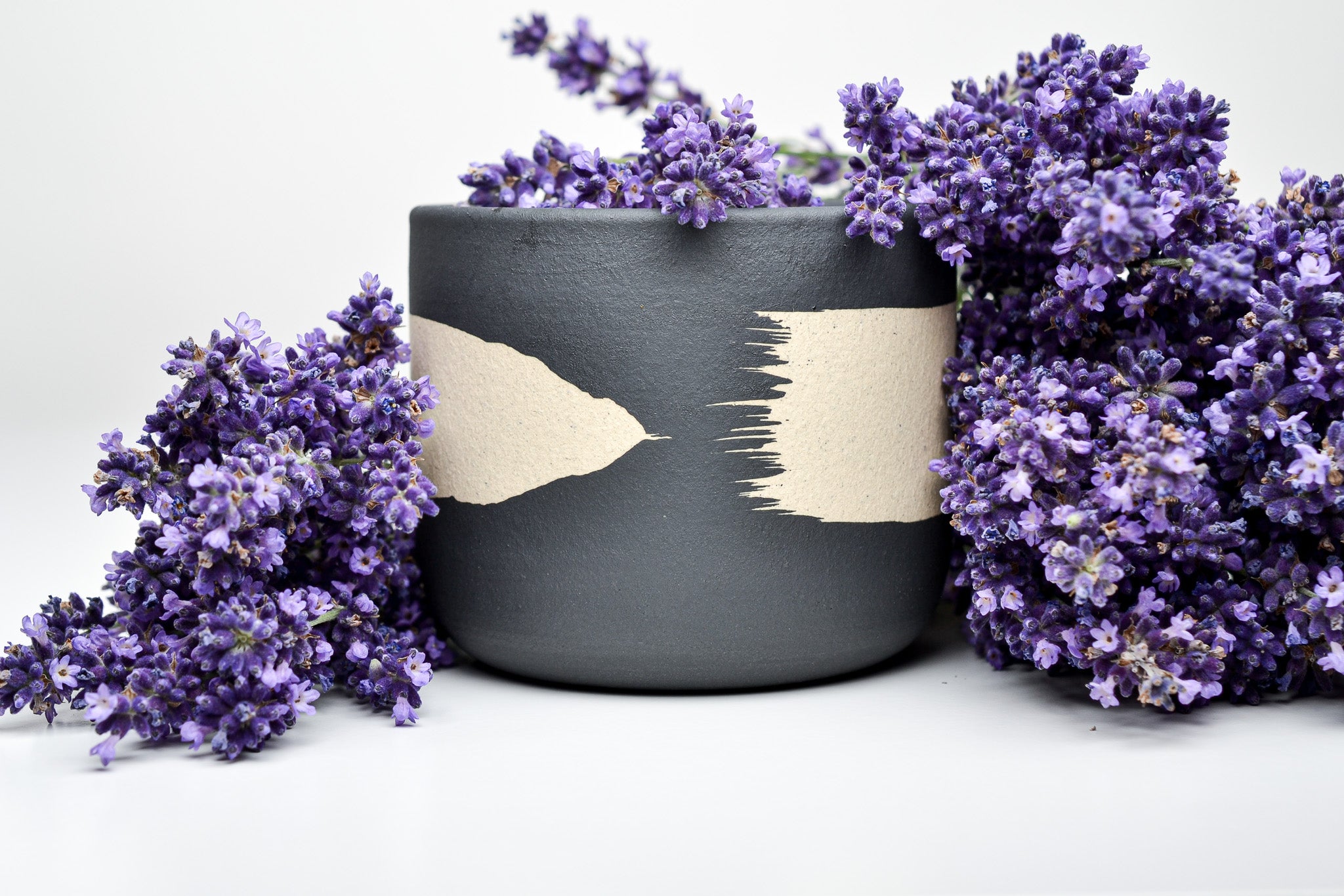 Mindfulness candle - lavender, mint leaf, moss