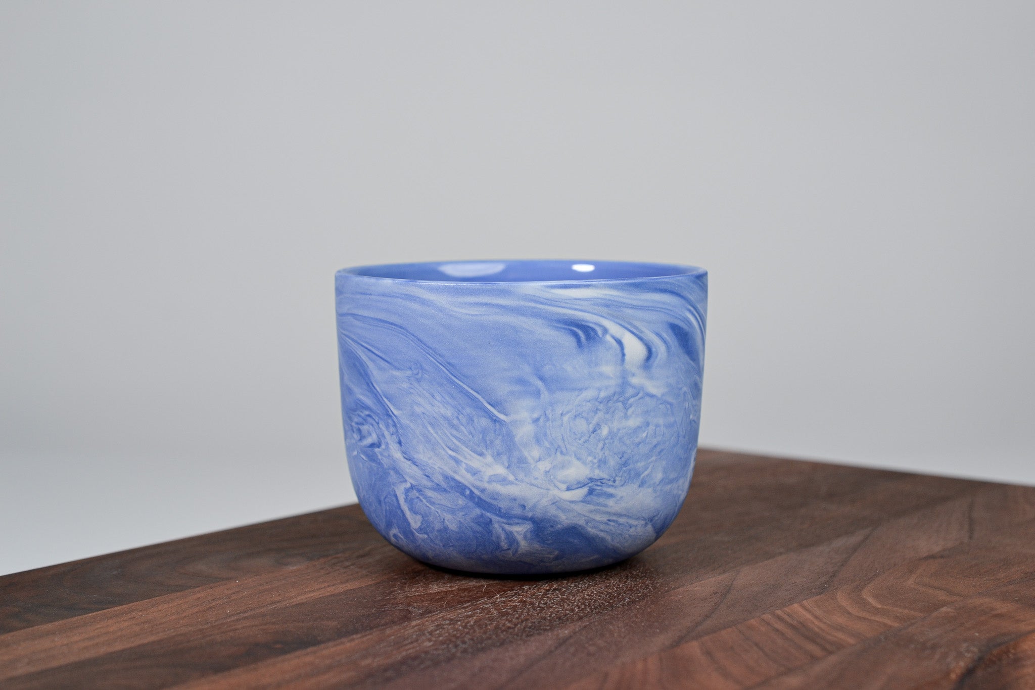 Kávový hrnek z porcelánu - Flow - modrý - 200 ml