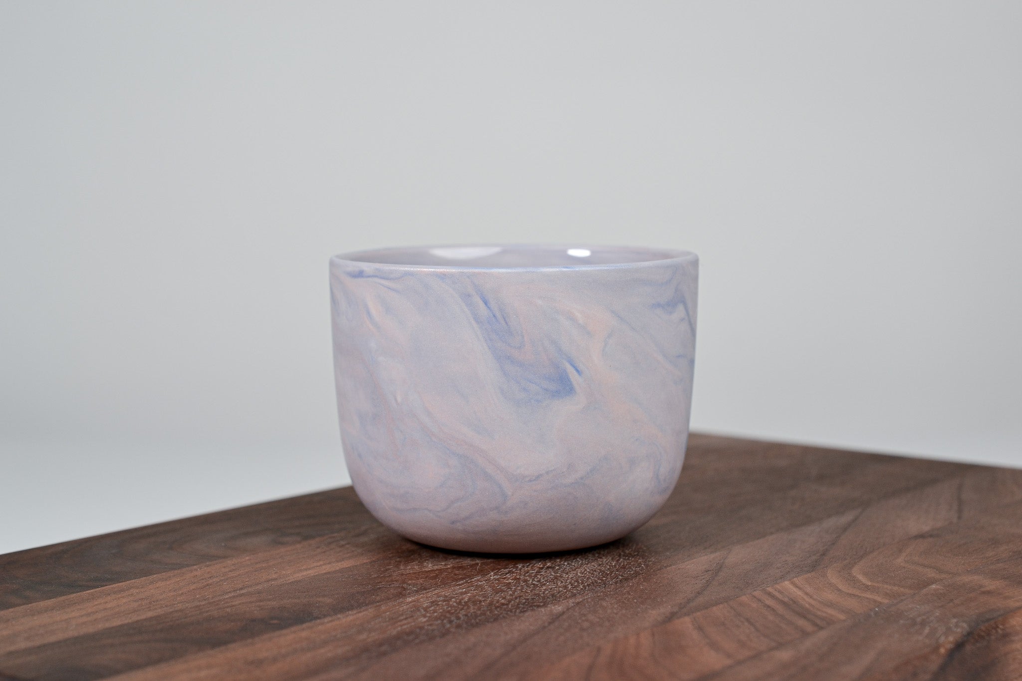 Kávový hrnek z porcelánu - Flow - červánkový - 200 ml