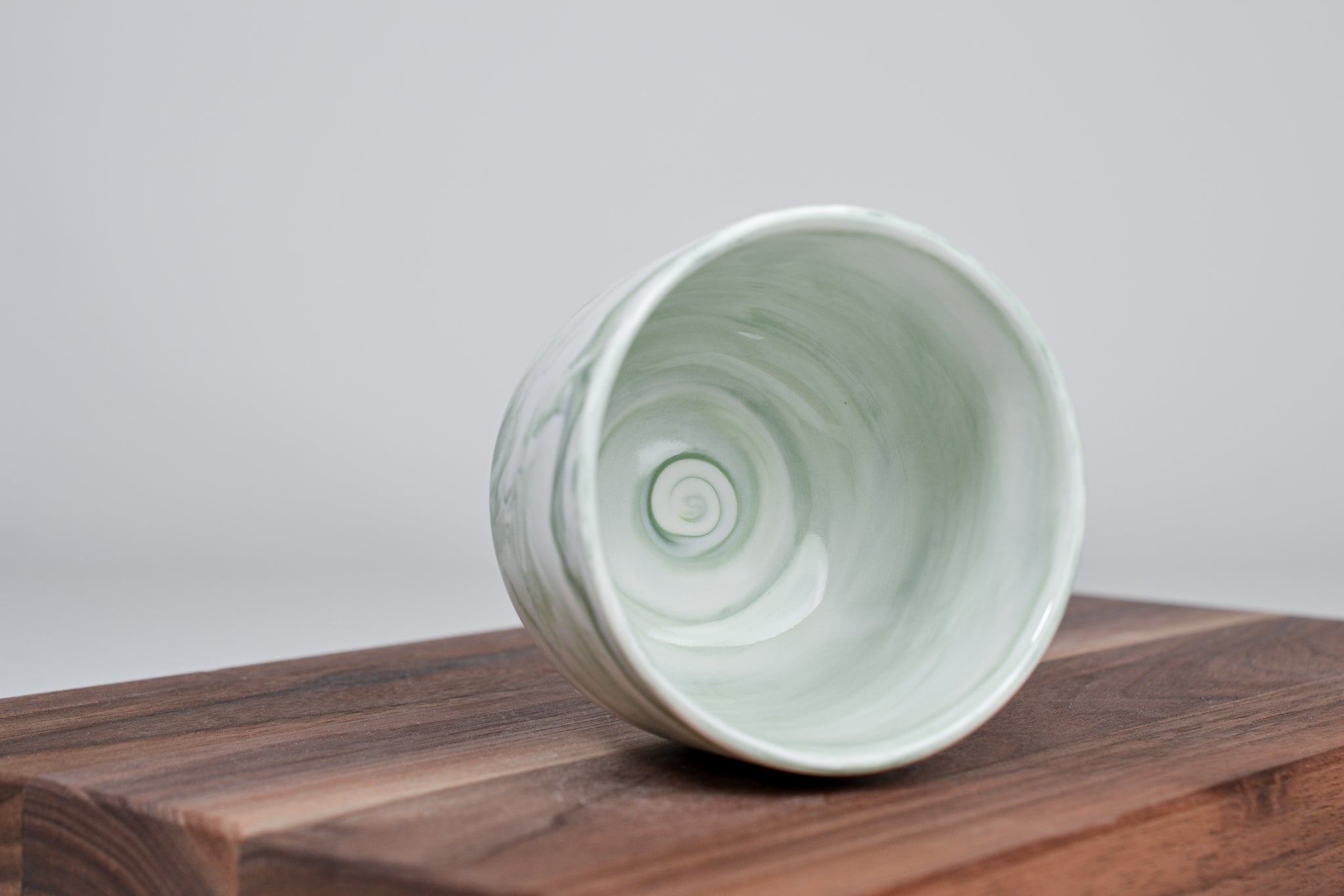 Kávový hrnek z porcelánu - Flow - 200 ml