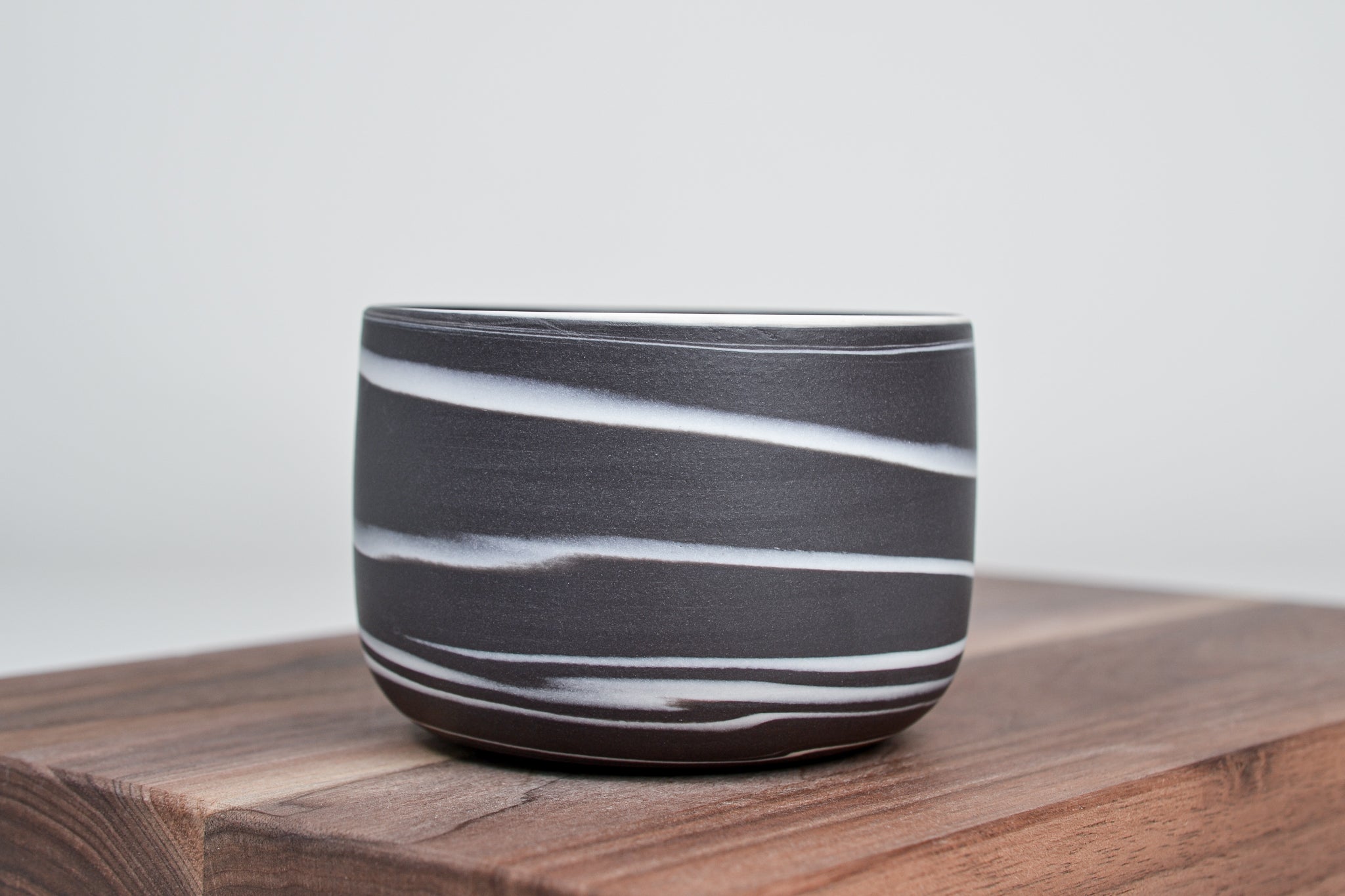 Porcelain coffee mug - Flow - 280 ml