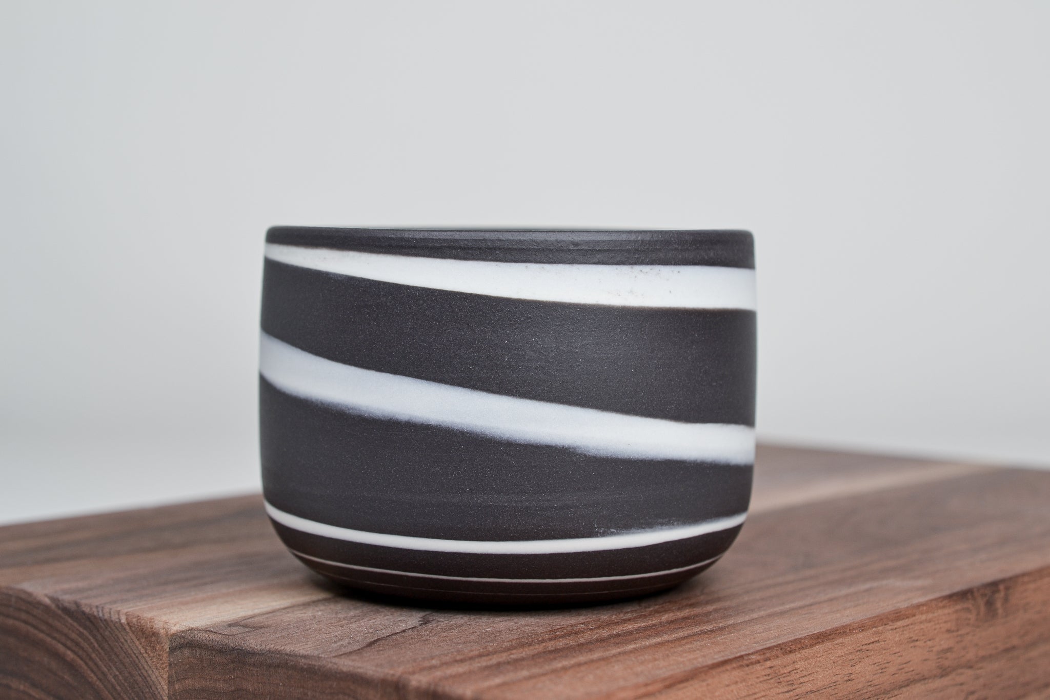 Porcelain coffee mug - Flow - 280 ml