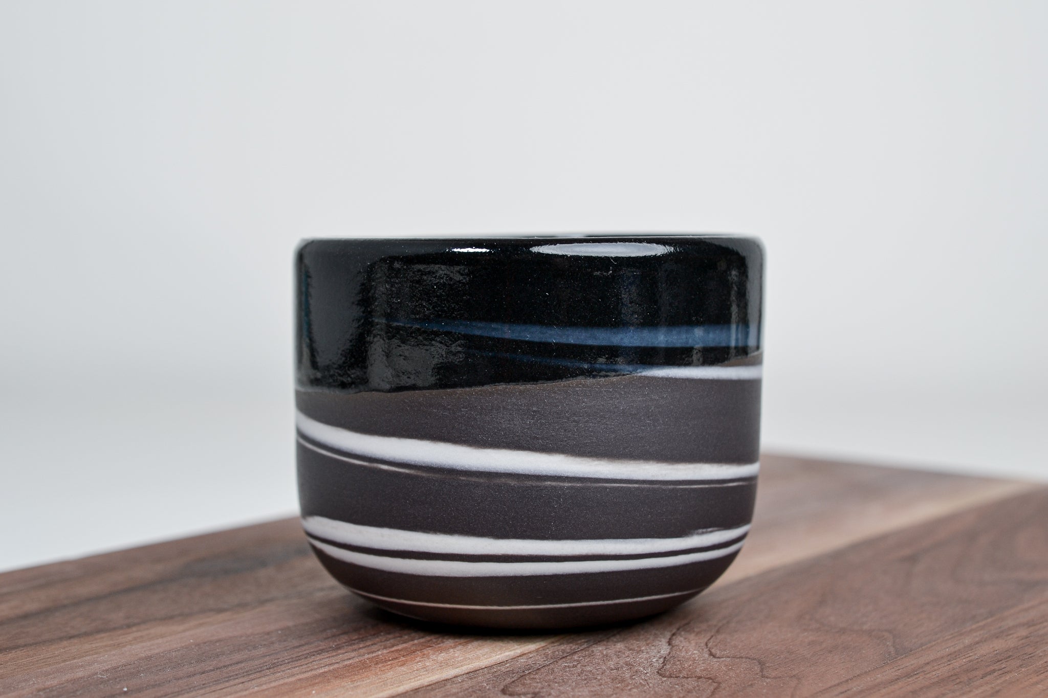 Let it flow. Porcelain cup. 200 ml