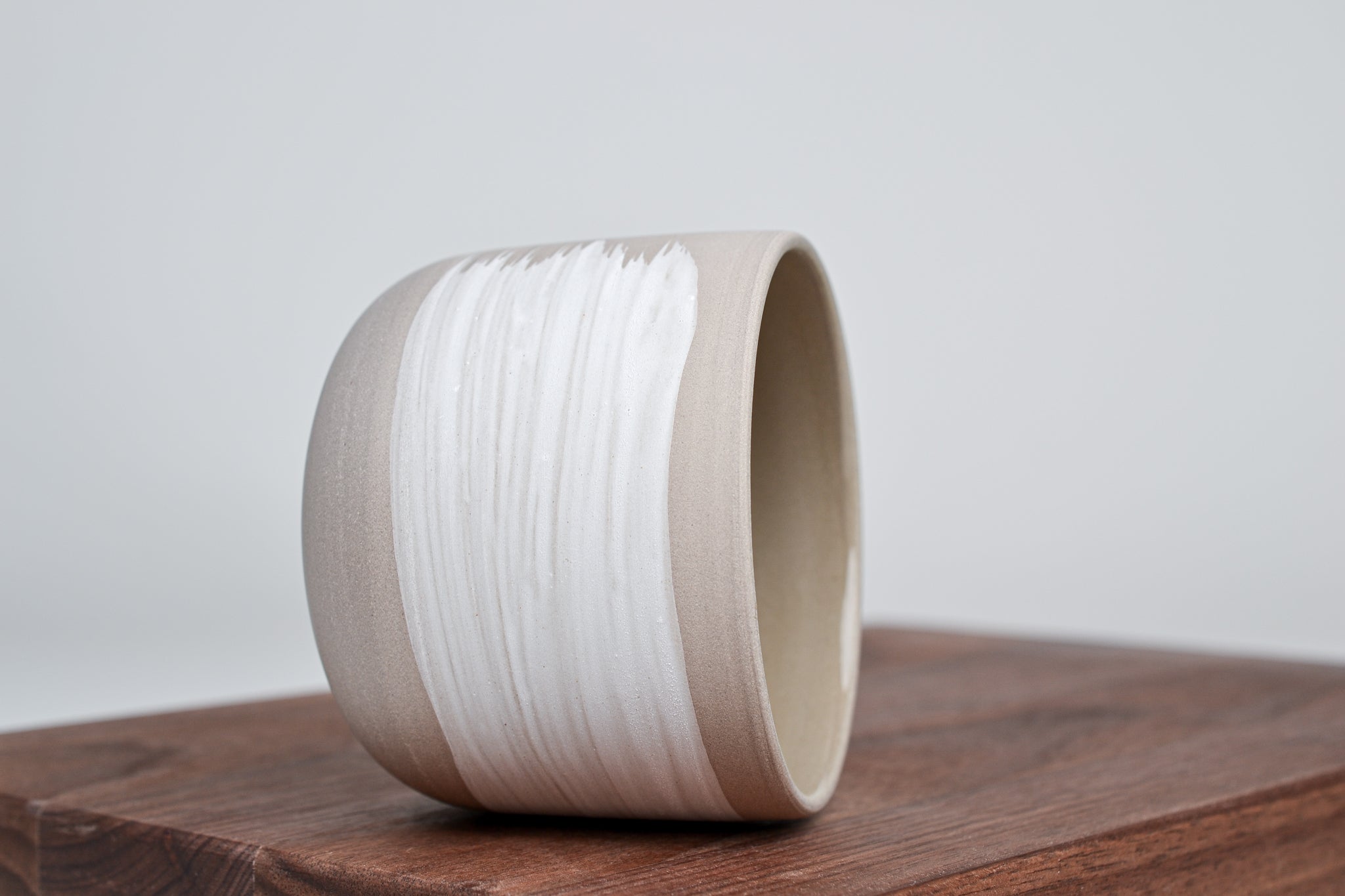 Simple cup, gray clay and white line - 230ml
