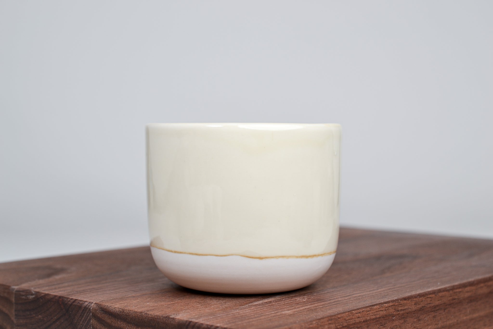 Simple cup, snow & dry grass 200ml