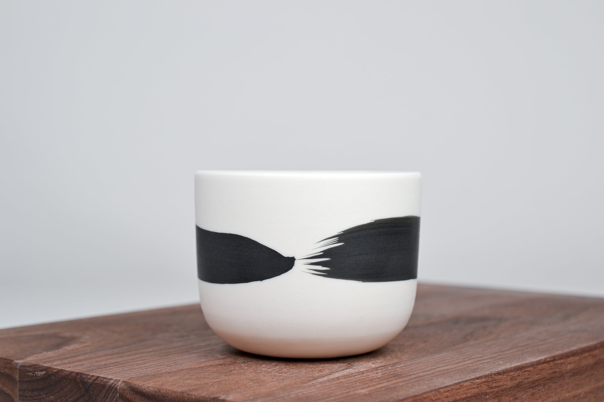 Black line - Simple cup for coffee