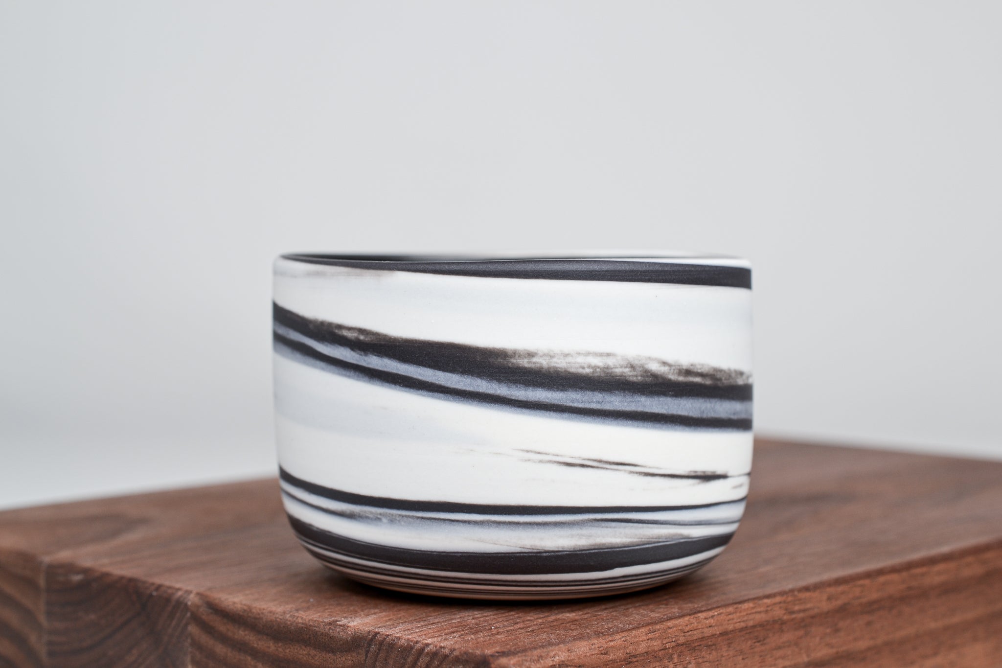 Let it flow. Porcelain cup. 280ml
