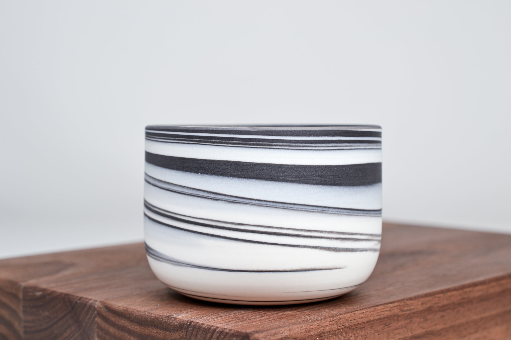Let it flow. Porcelain cup. 280ml