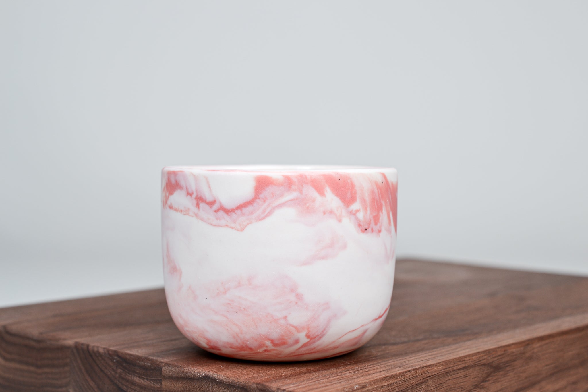 Let it flow. Porcelain coffee cup. 200ml
