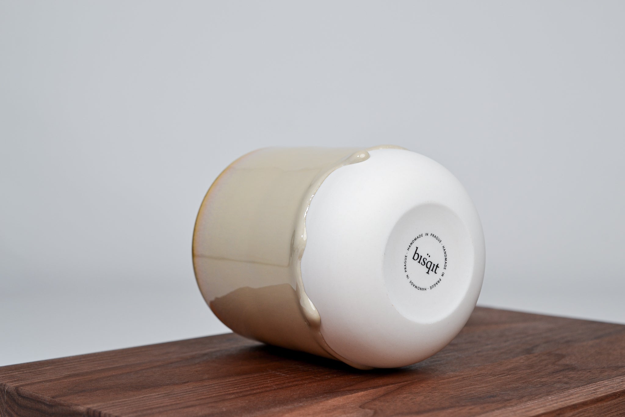 specialty jug 350ml - October