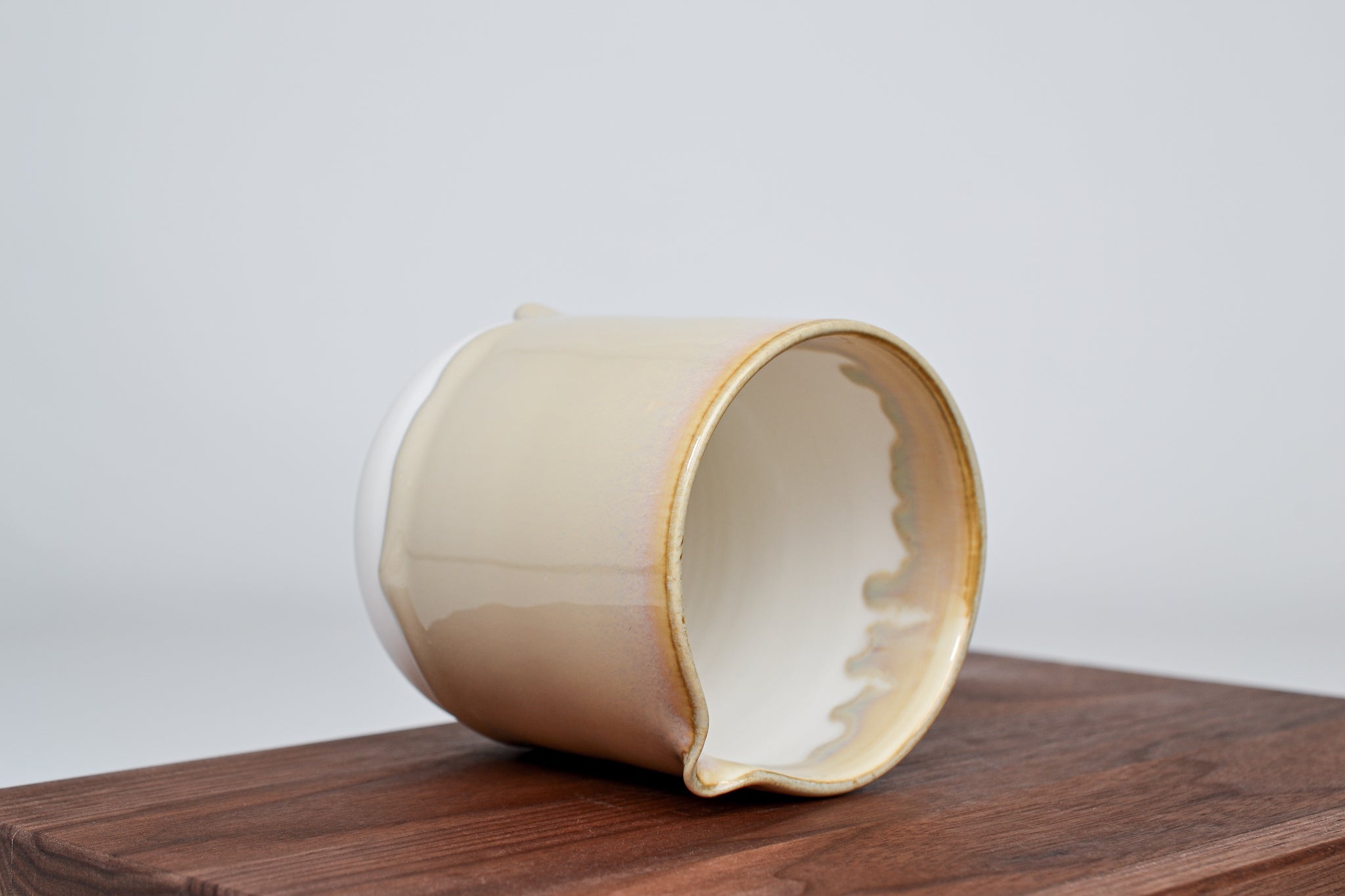 specialty jug 350ml - October