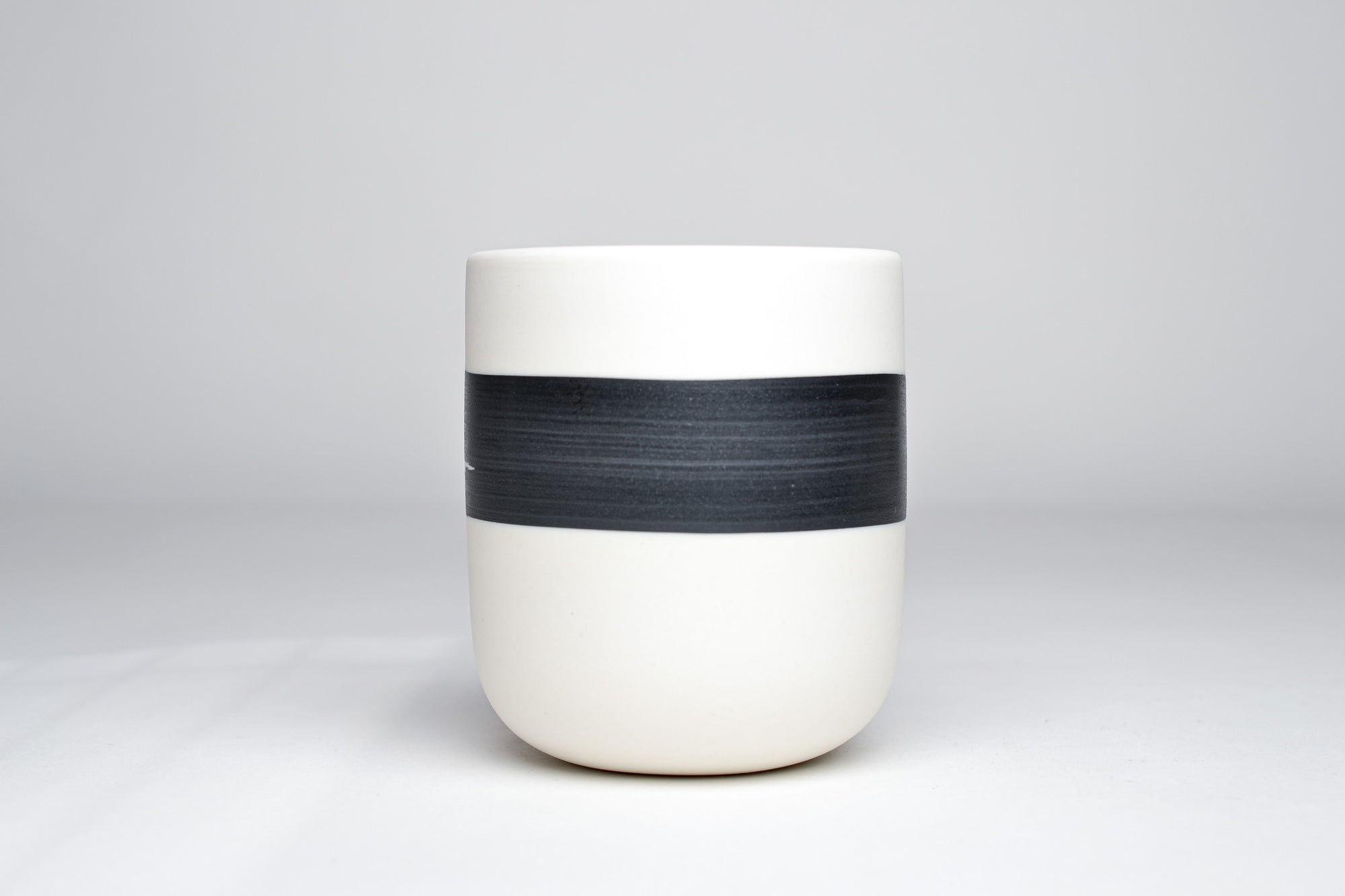 Simple cup, black line, 250ml