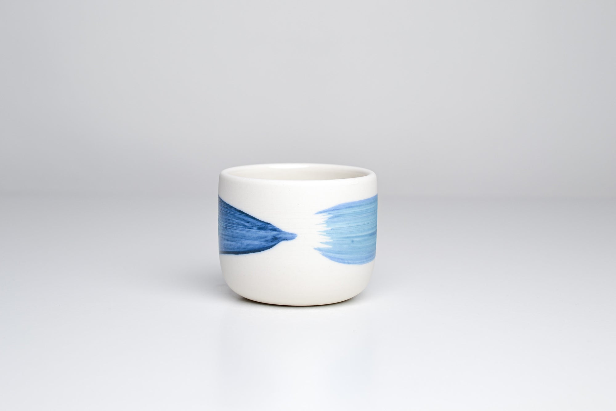 Simple cup, blue line, 100ml