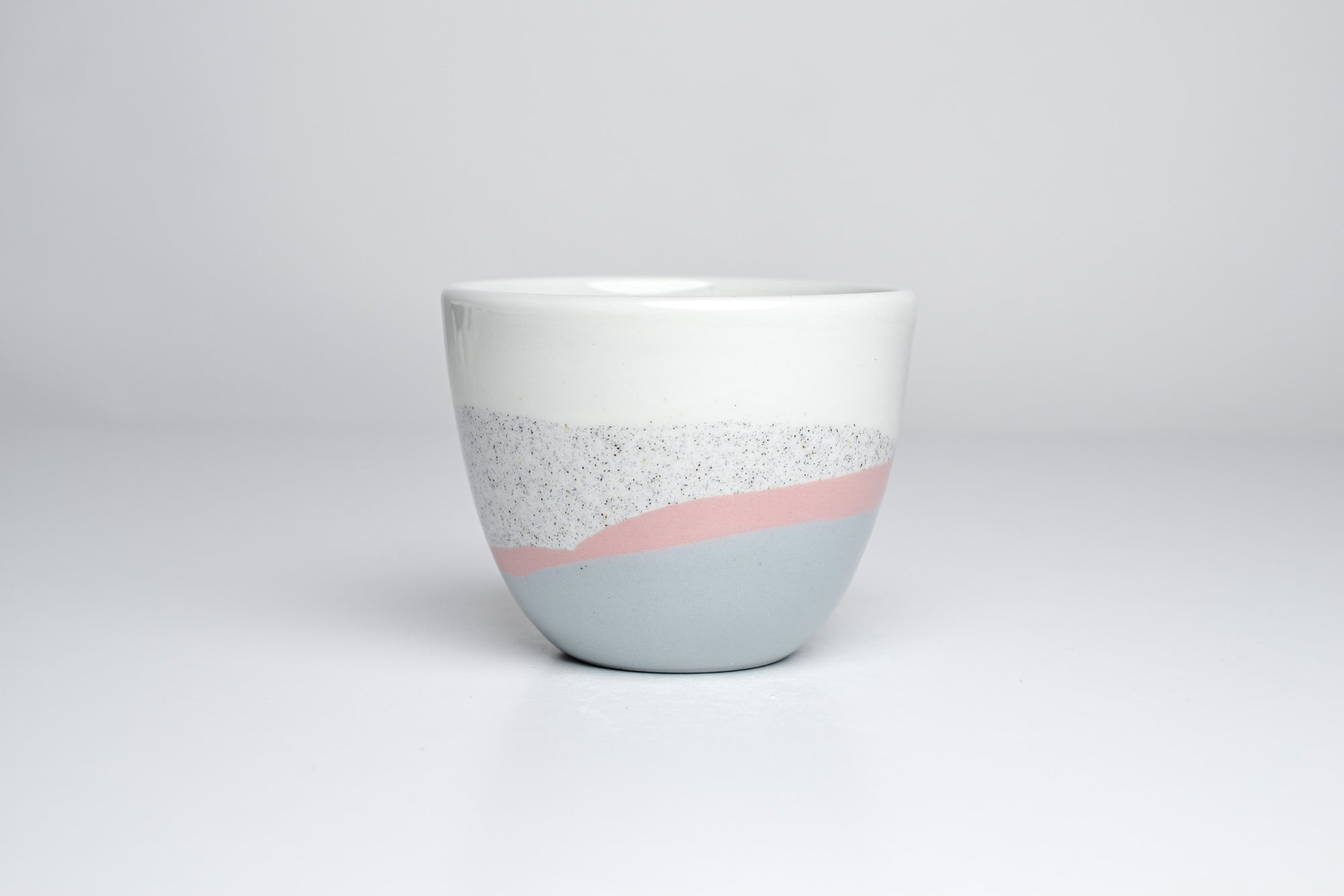 Simple cup, winter vibes with pink
