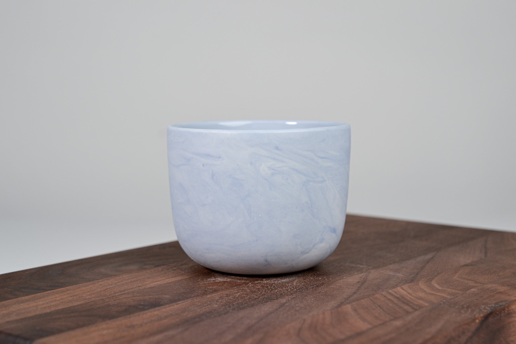 Kávový hrnek z porcelánu - Flow - modrý - 200 ml