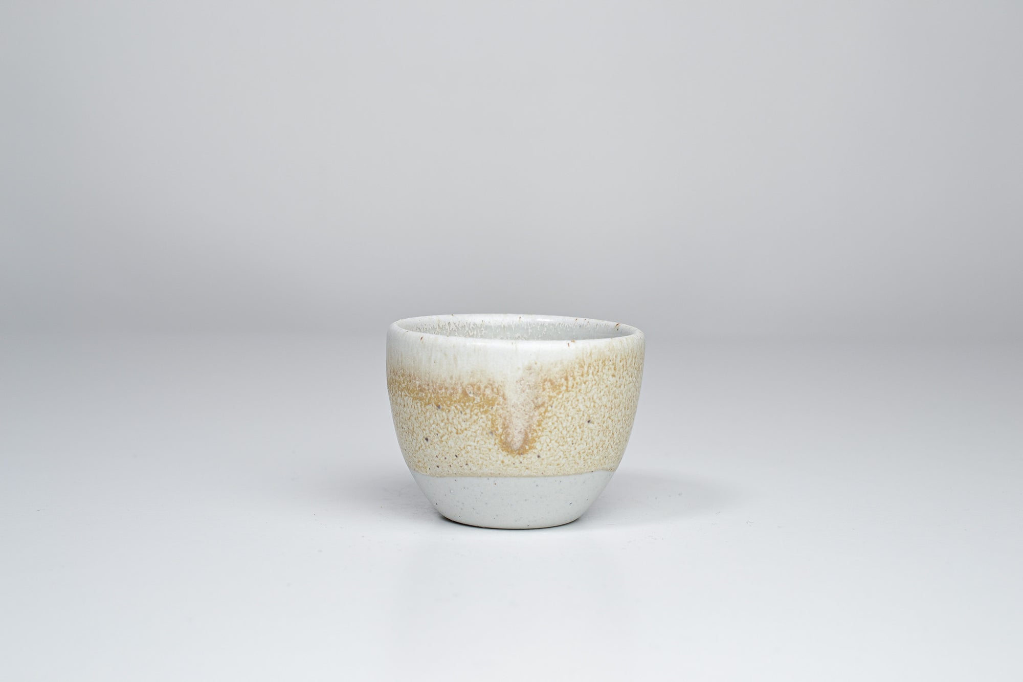 Simple cup with miracle glaze