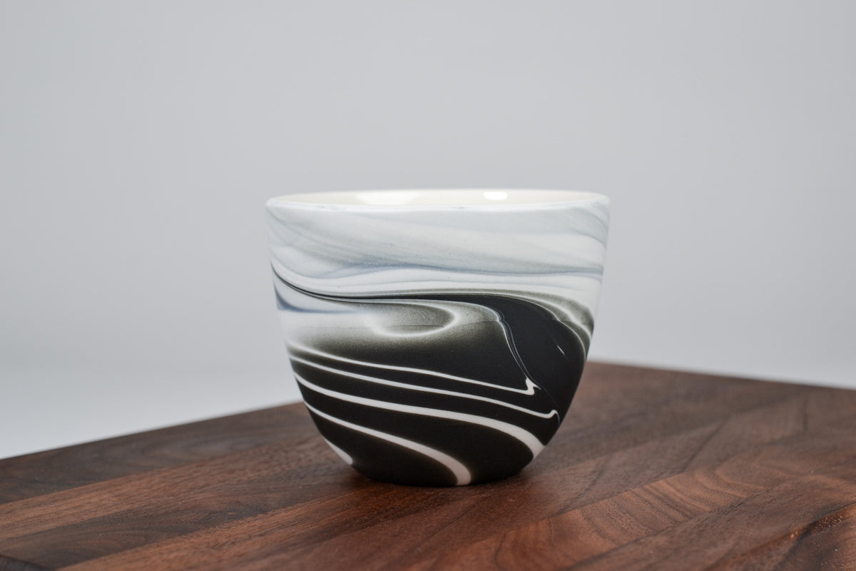 Smoke cup, white and black - 200 ml