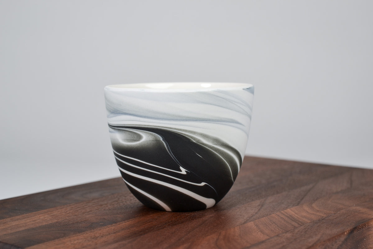 Smoke cup, white and black - 200 ml