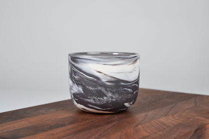Let it flow. Porcelain cup. Dark chocolate - 200 ml