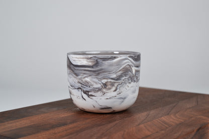 Let it flow. Porcelain cup. Dark chocolate - 200 ml