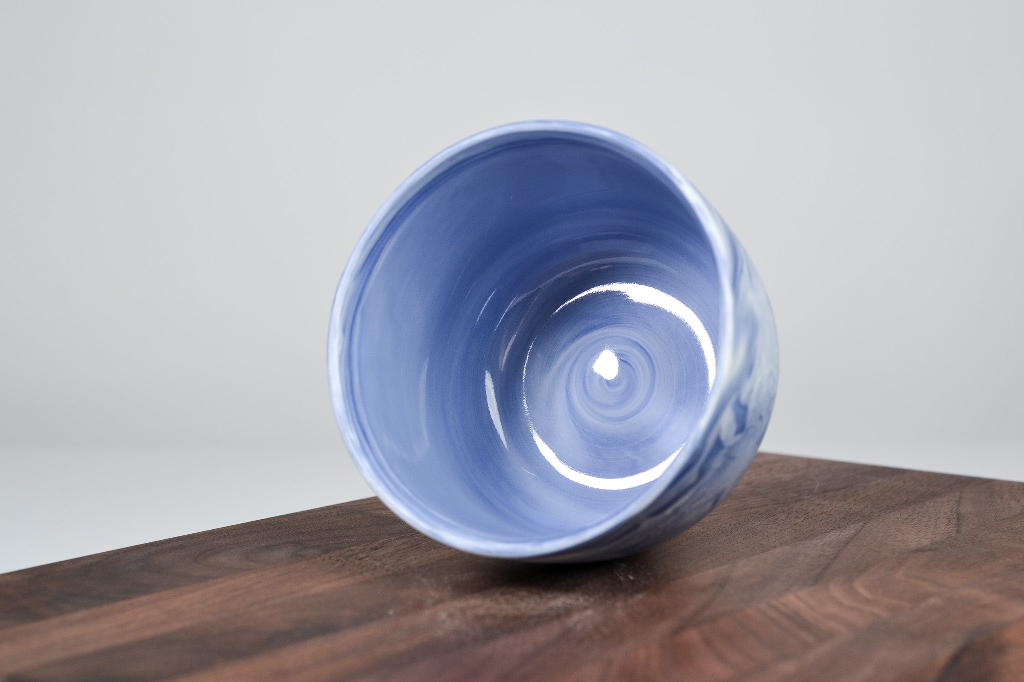 Kávový hrnek z porcelánu - Flow - 280 ml - modrý porcelán