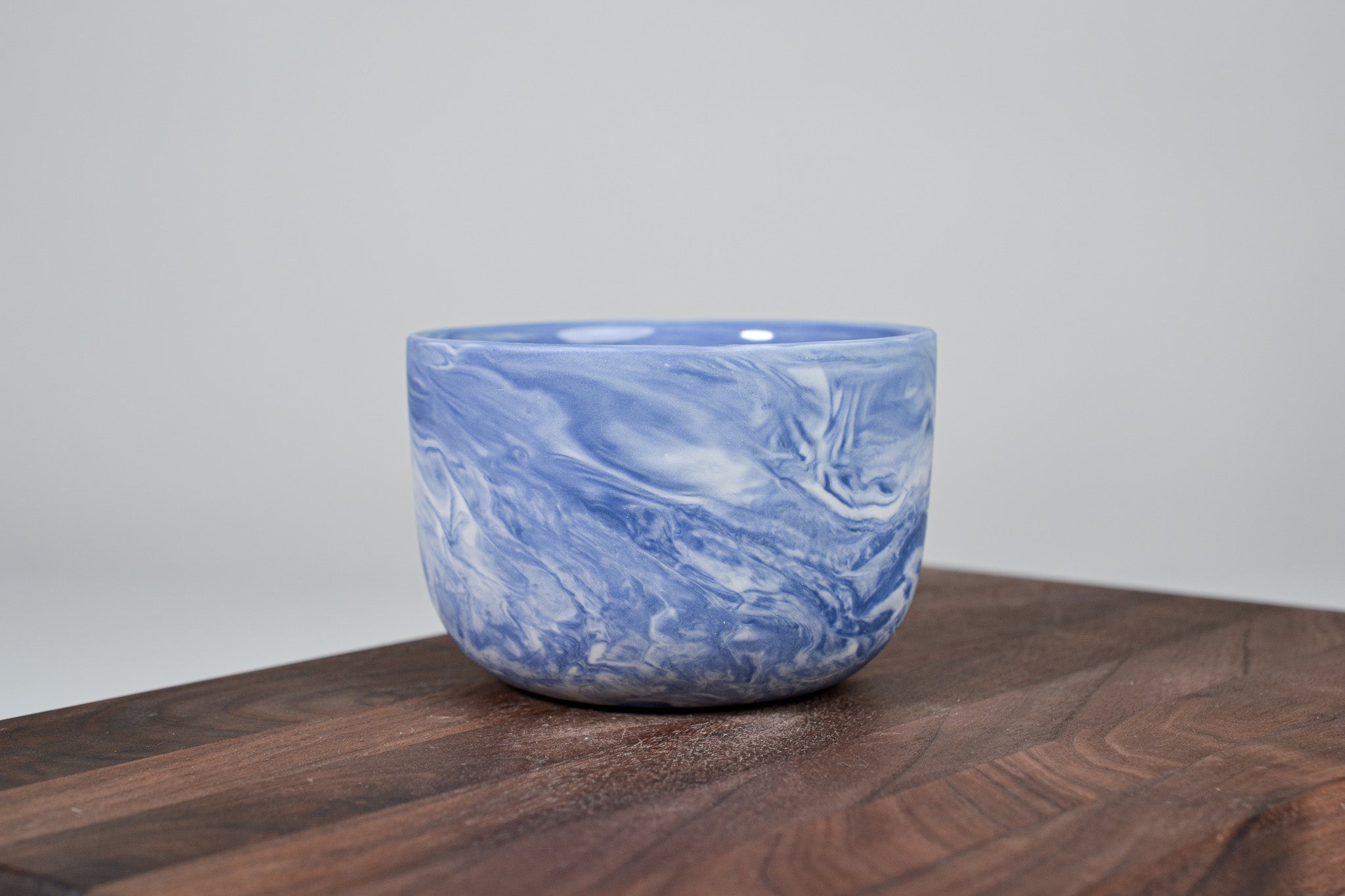 Kávový hrnek z porcelánu - Flow - 280 ml - modrý porcelán