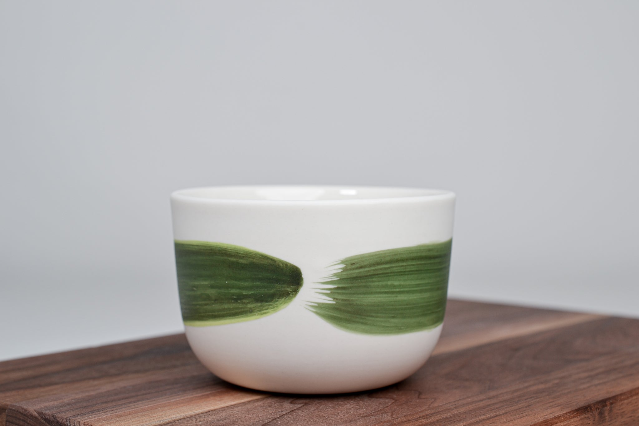Simple cup, green line, 200ml 