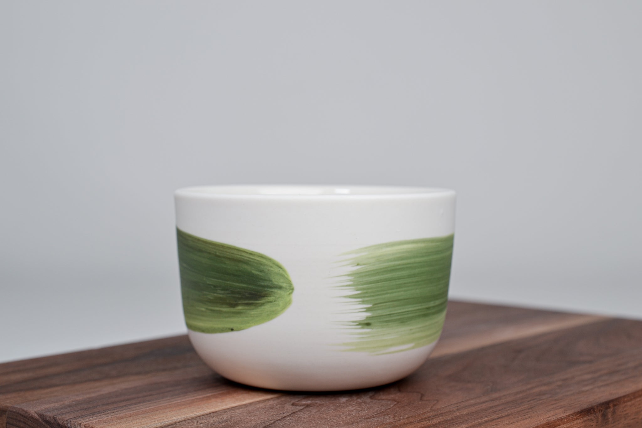 Simple cup, green line, 200ml 
