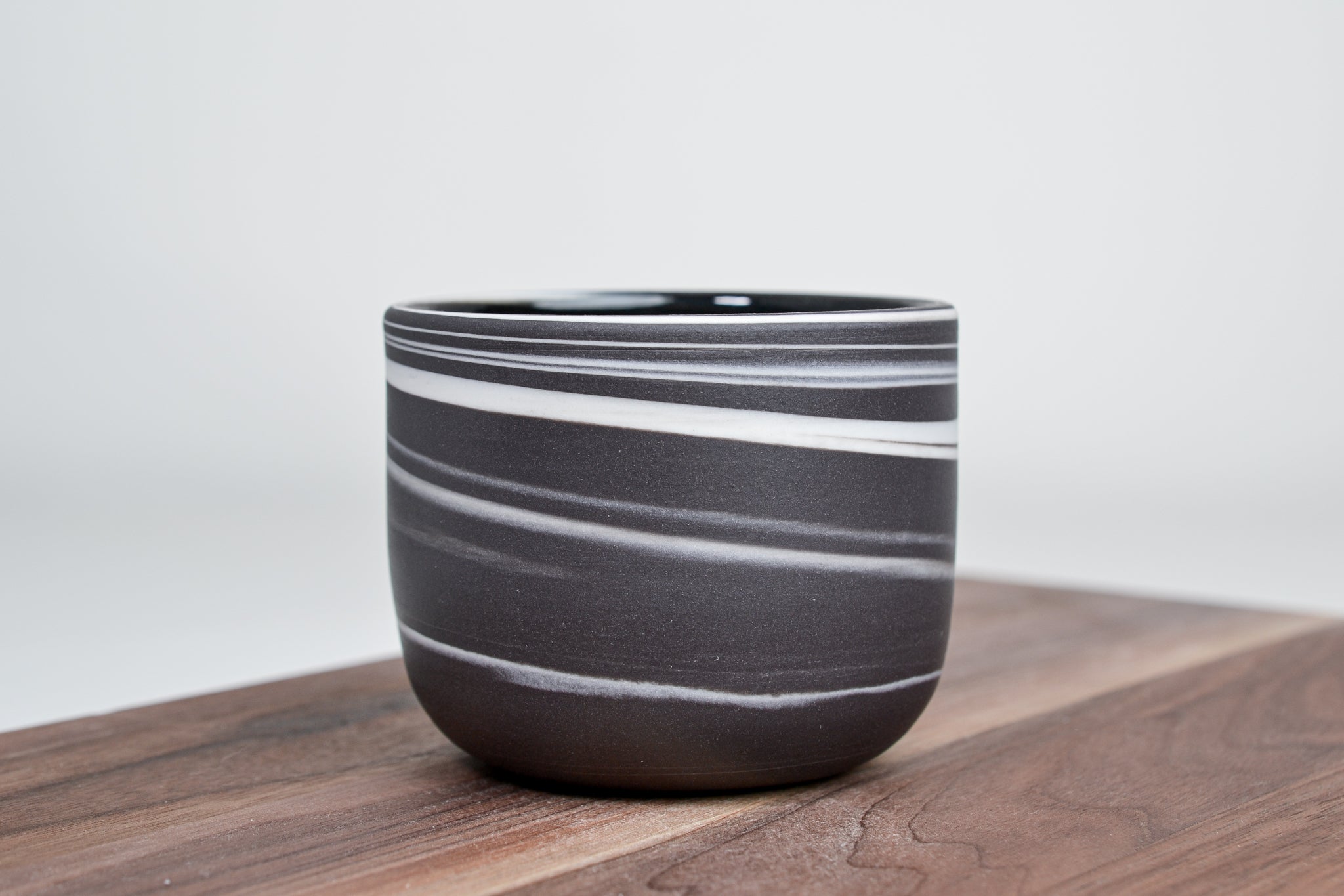 Let it flow. Porcelain cup. 200 ml