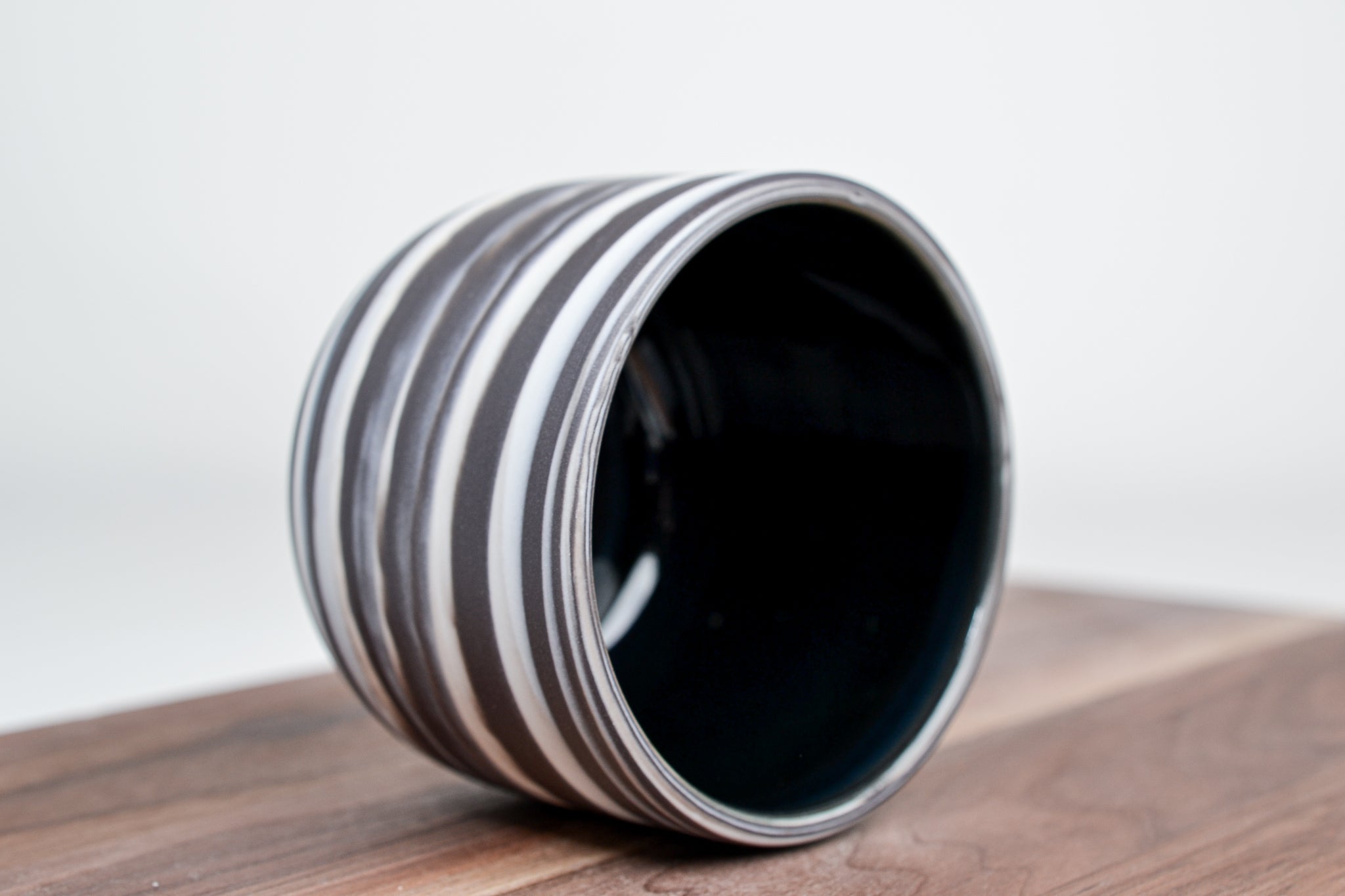 Let it flow. Porcelain cup. 200 ml