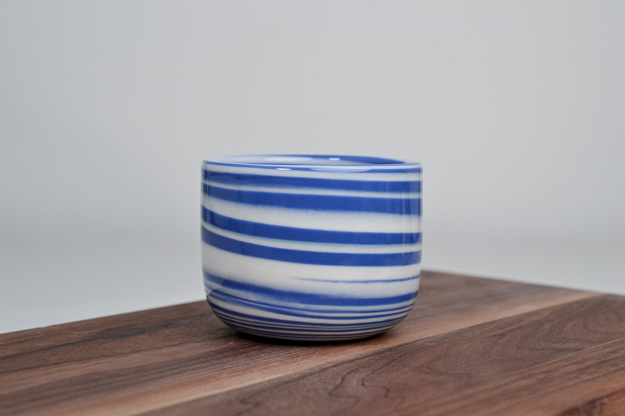 Kávový hrnek z porcelánu - Flow - 190 ml - lesklá verze