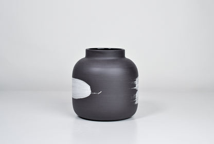 Simple vase, black porcelain with white line 