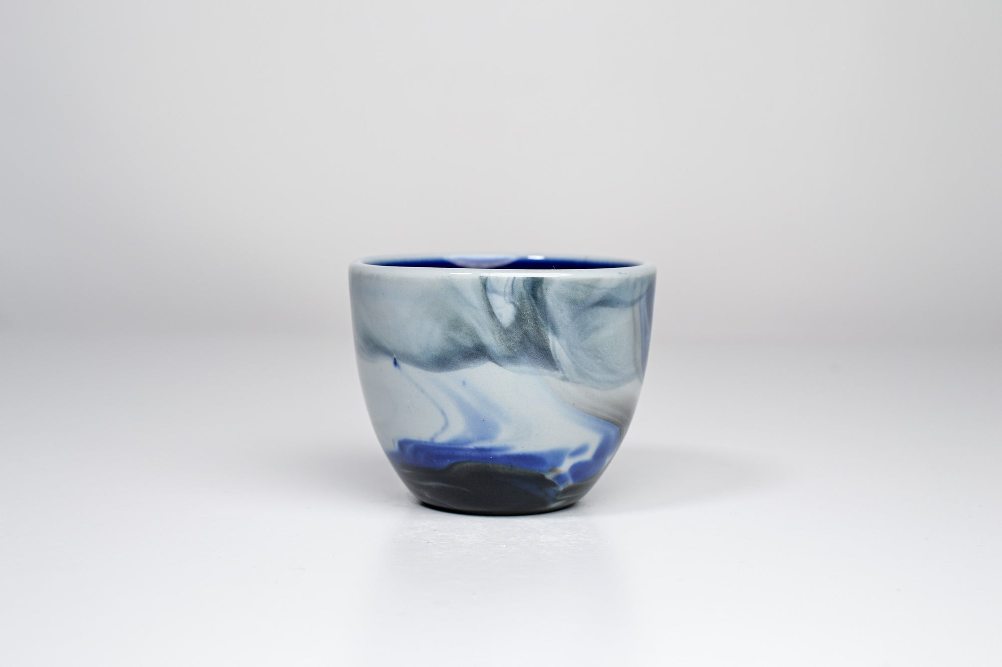 Smoke cup, blue silk & black - 150ml