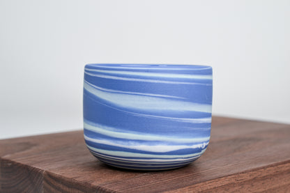 Let it flow. Porcelain cup. 190 ml
