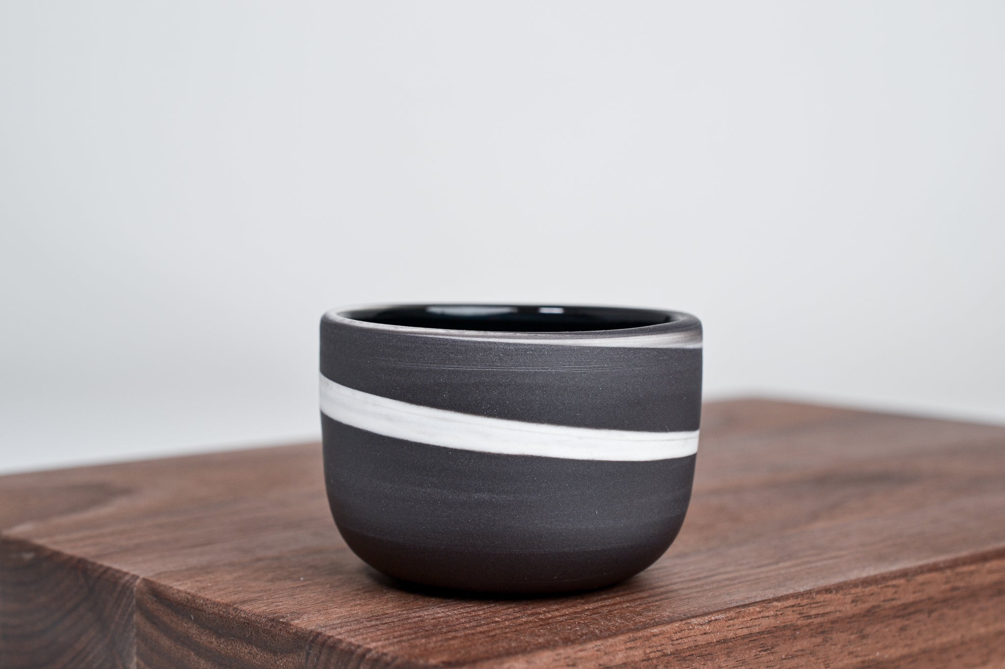 Let it flow. Porcelain cup. 75ml / 2.5fl OZ