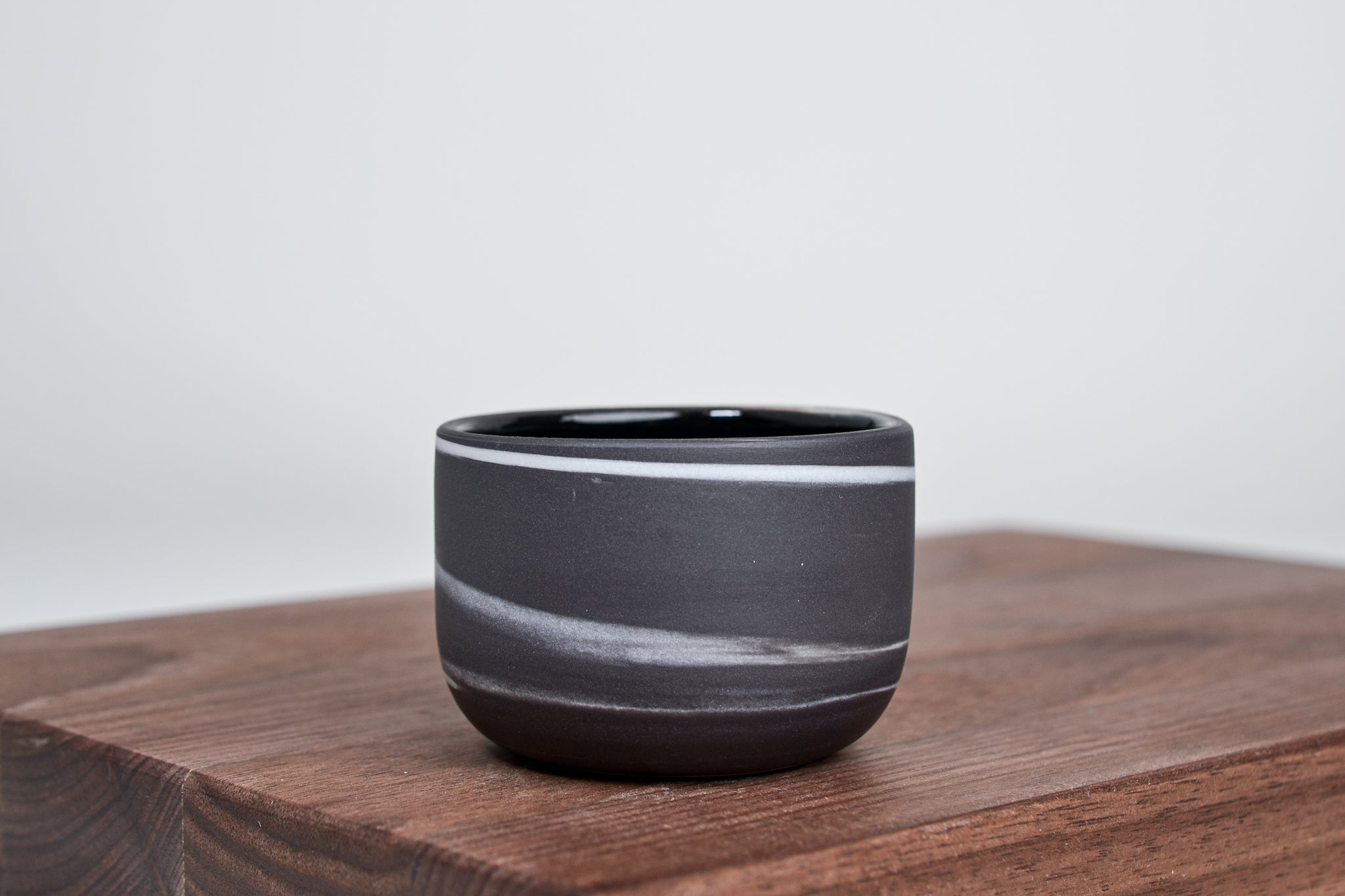 Let it flow. Porcelain cup. 75ml / 2.5fl OZ