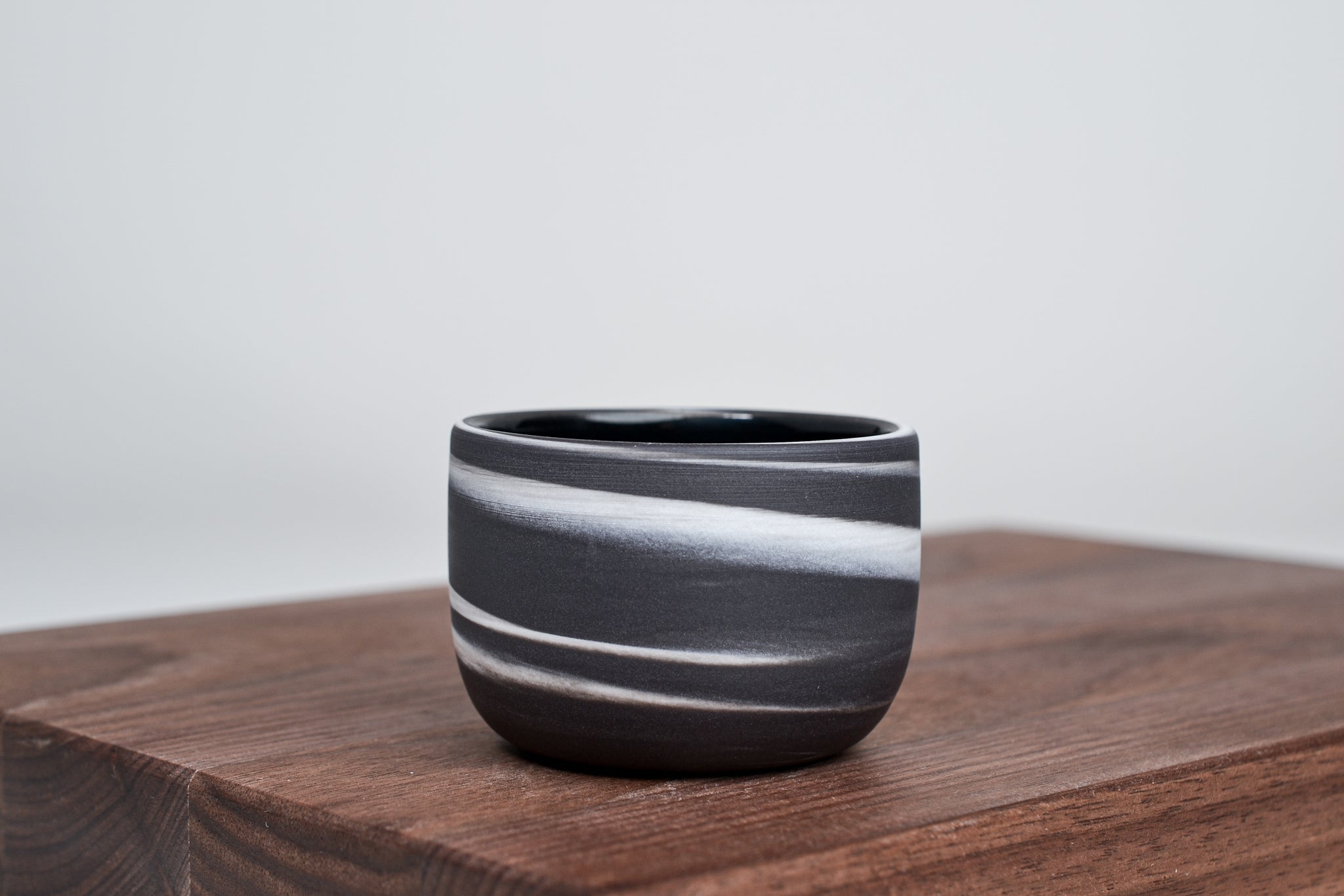 Let it flow. Porcelain cup. 75ml / 2.5fl OZ