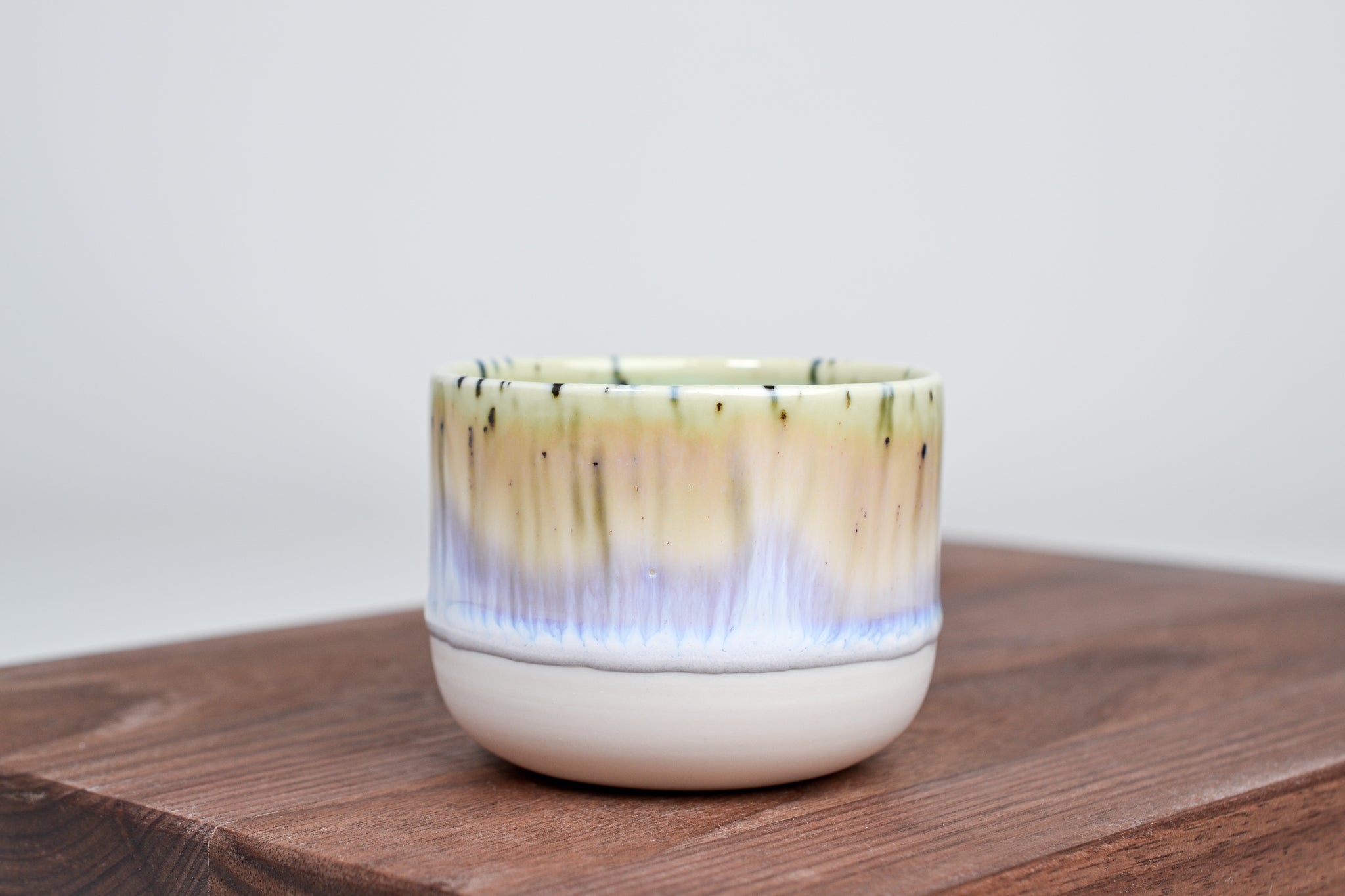 Simple cup, aurora