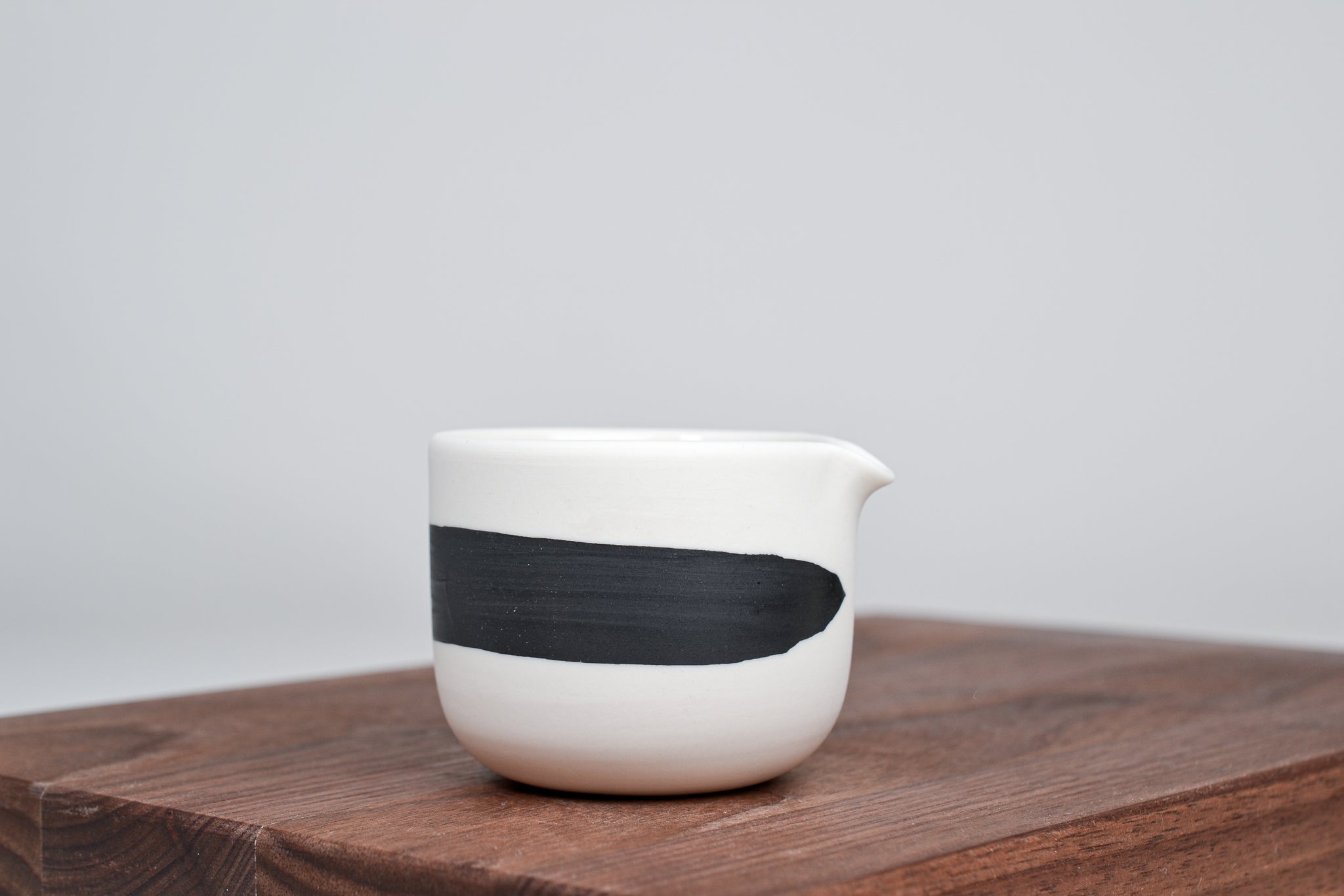 Simple milk jug, black line, 75ml