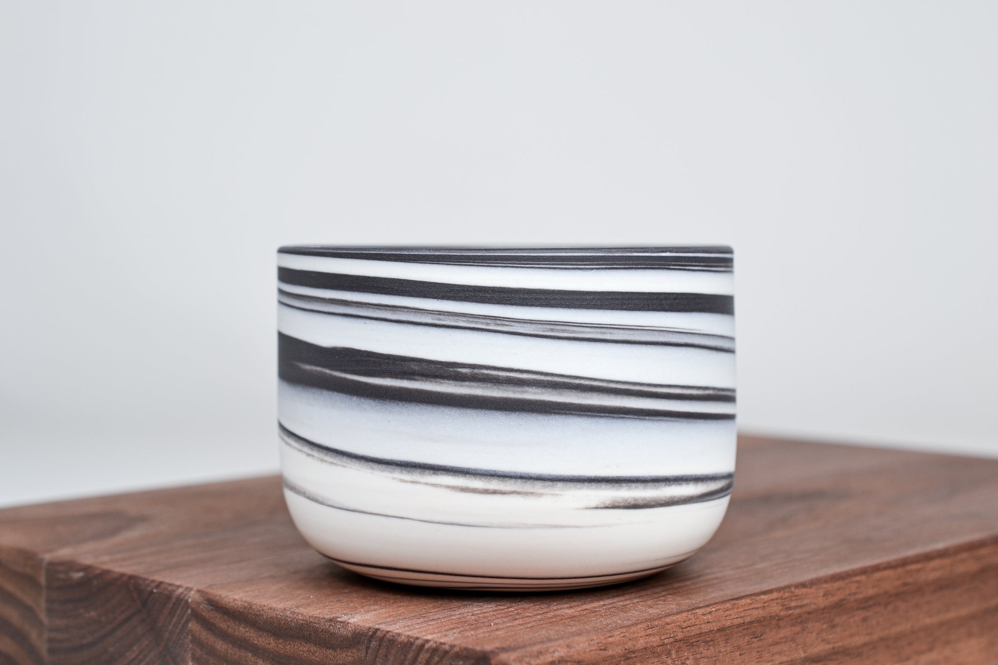 Let it flow. Porcelain cup. 280ml