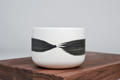 Černá linka - Minimalistický kávový hrnek - 300 ml