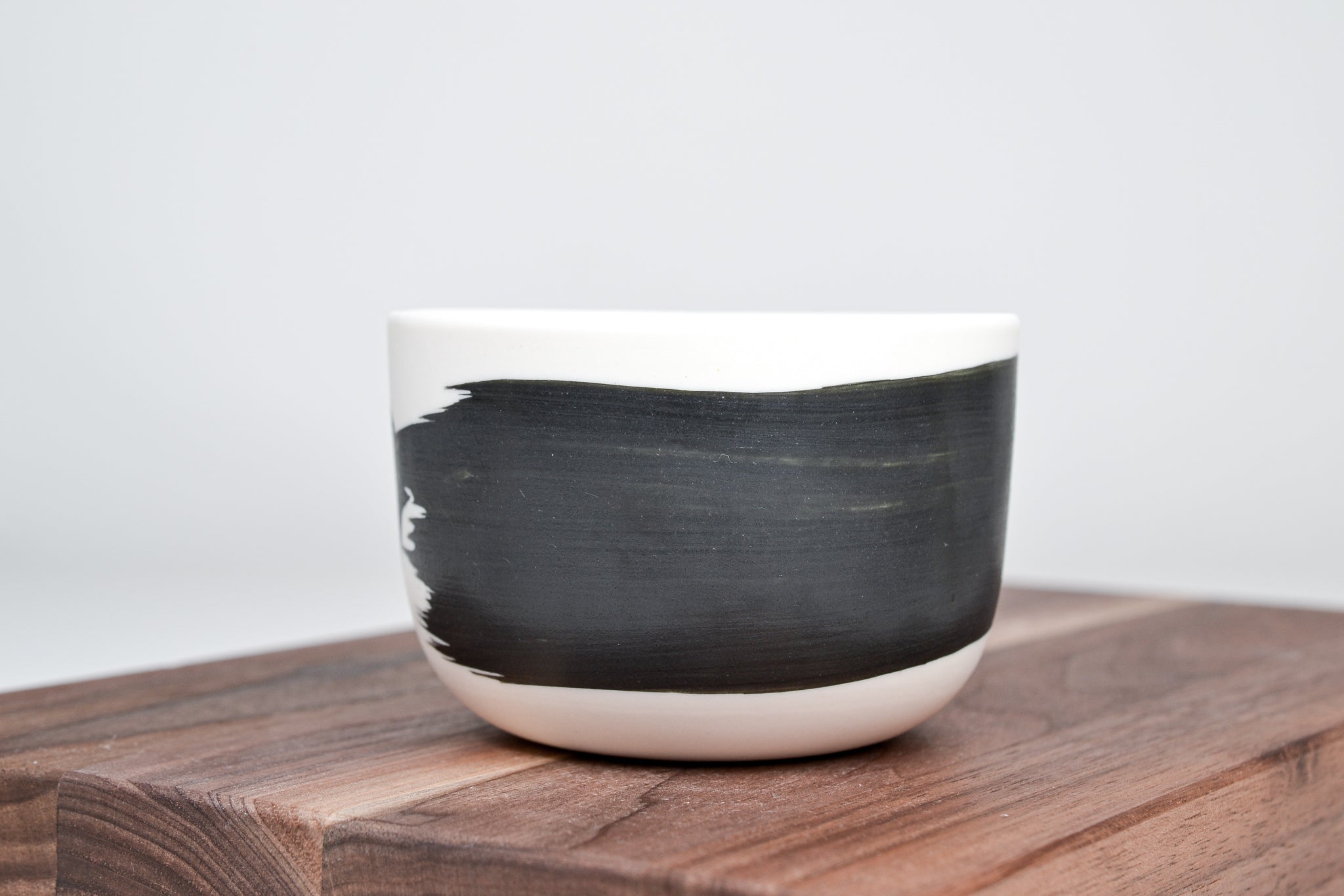 Black Line - Minimalist Coffee Mug - 300 ml