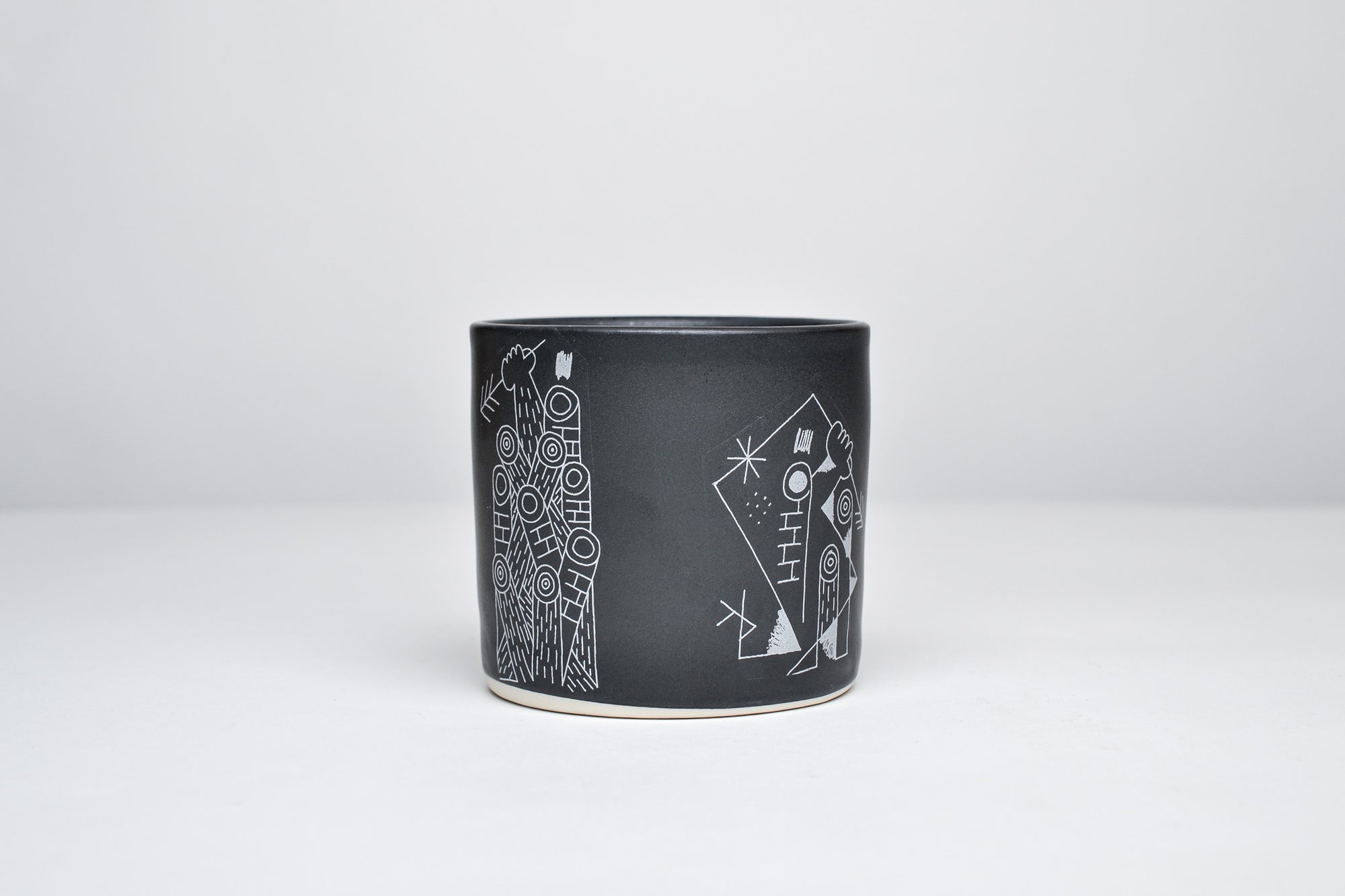 Bisqit & Cerny85 cups