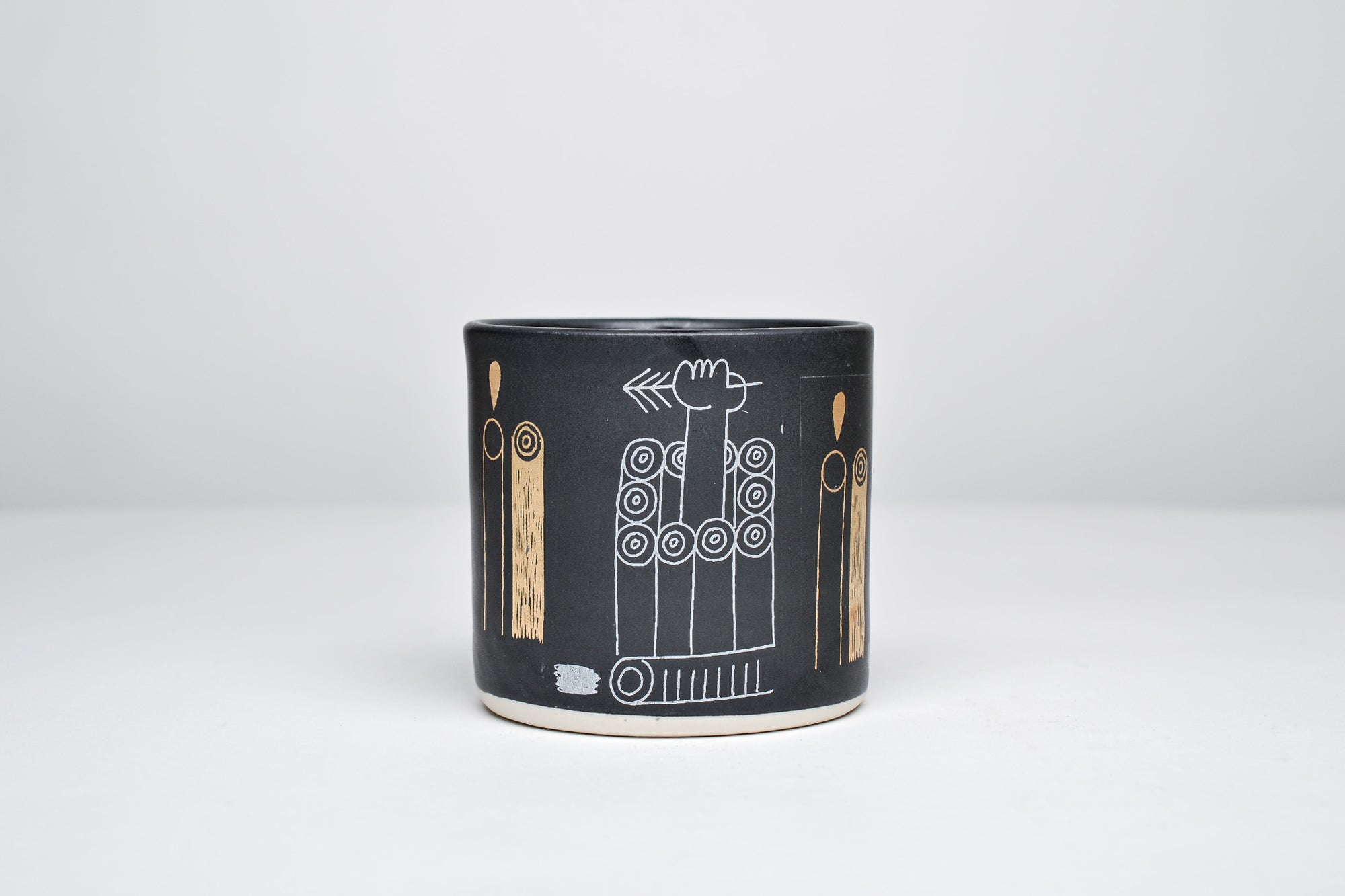 Bisqit & Cerny85 cups