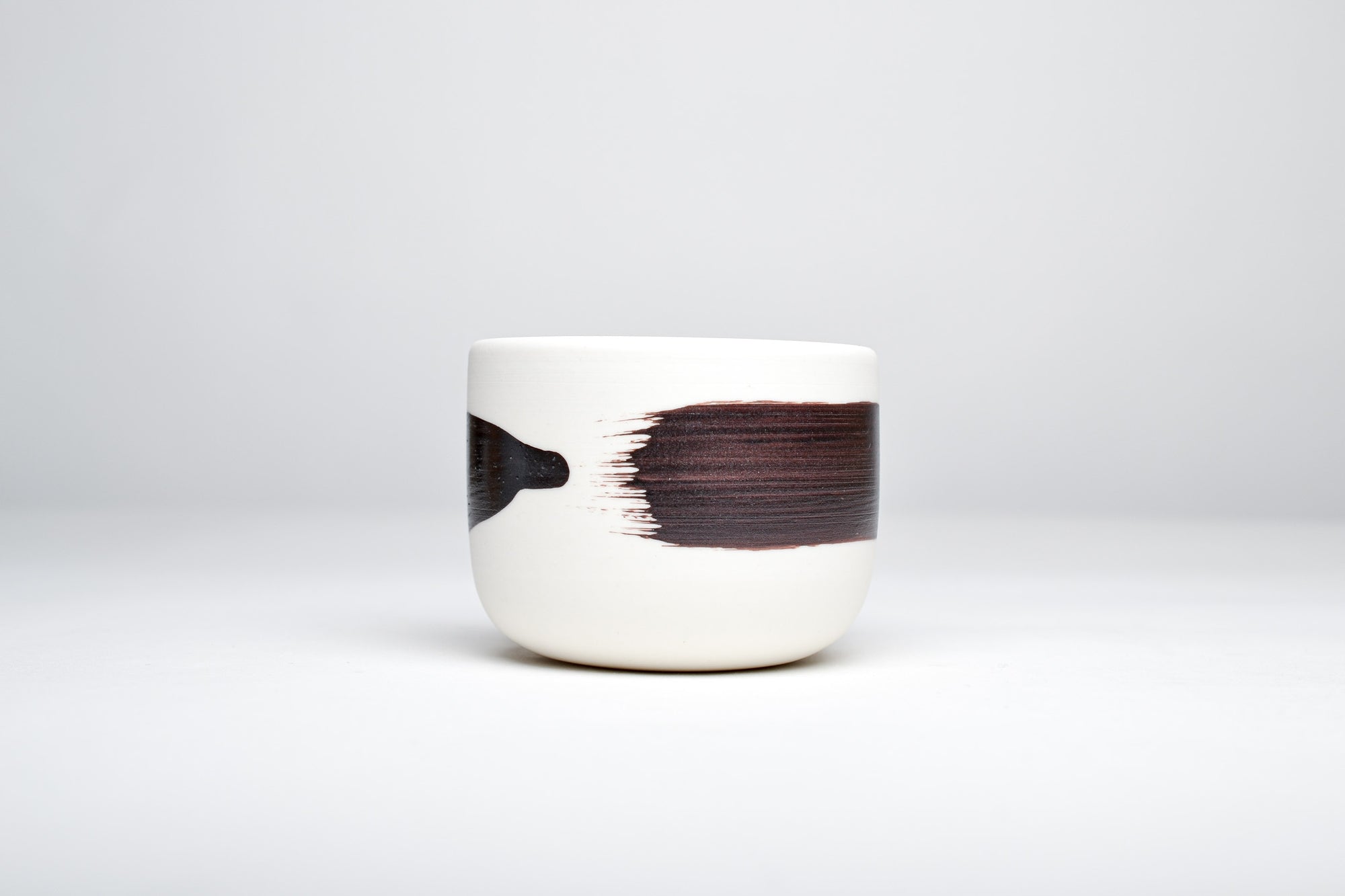 Simple cup, brown sparkly line, 140ml