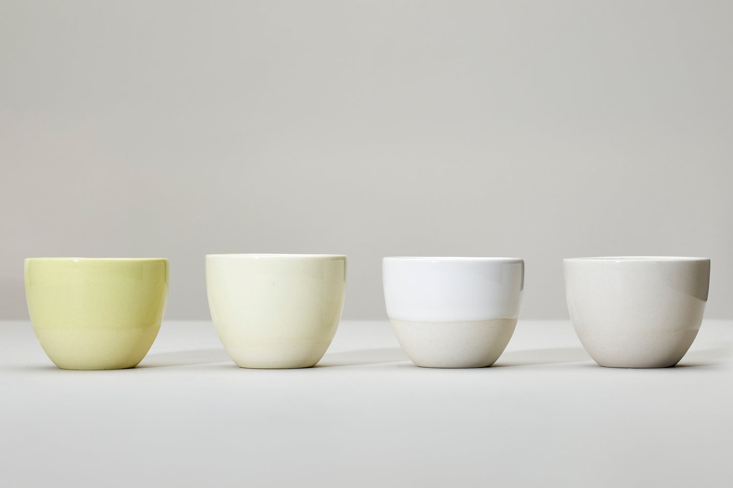 Simple cups, yellow set