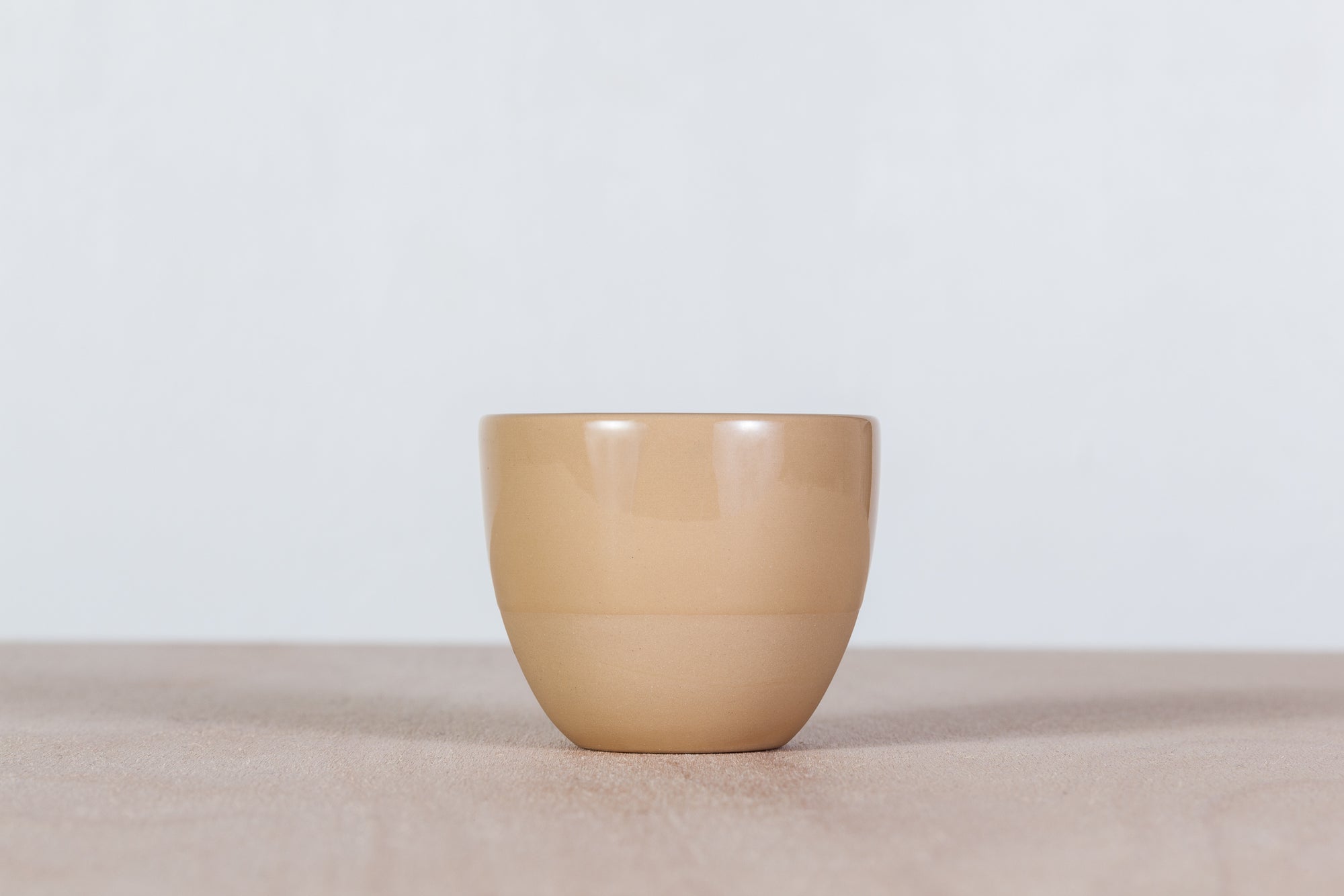 Simple cup, caramel
